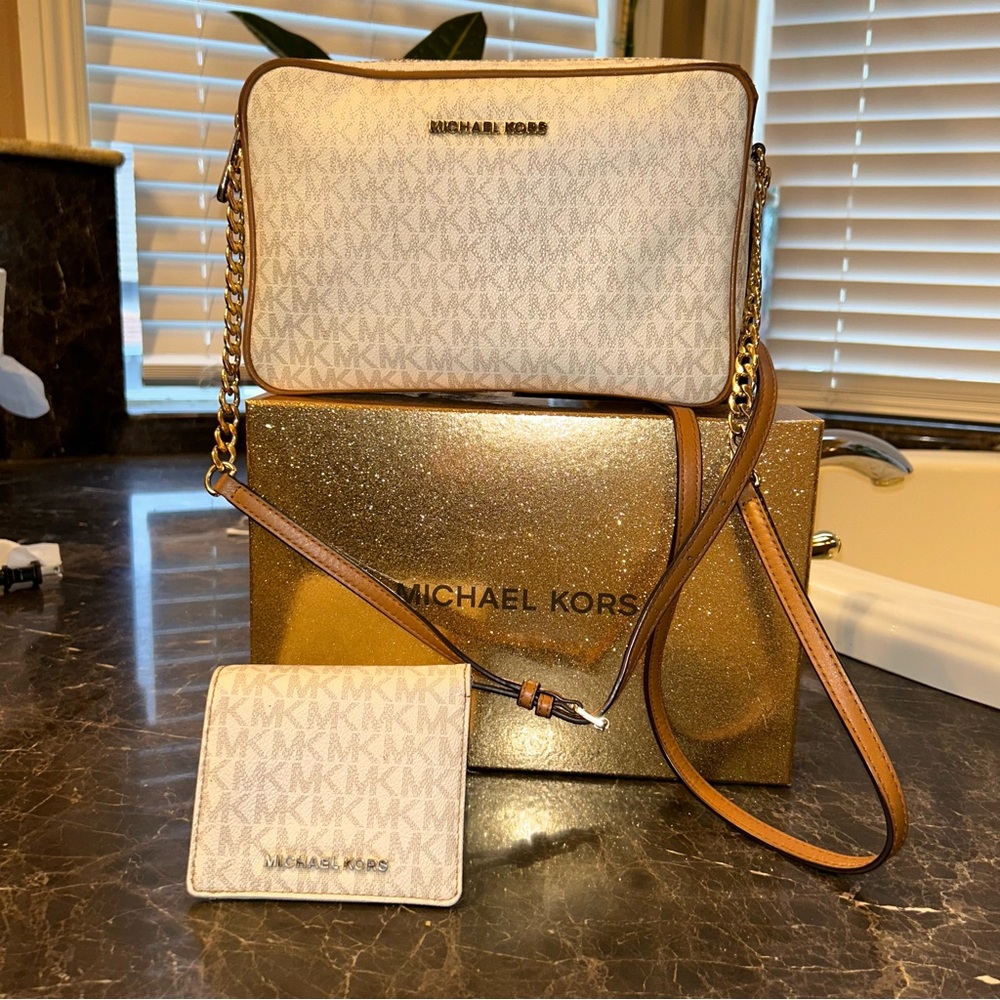 Michael Kors Cream and Tan Crossbody Bag